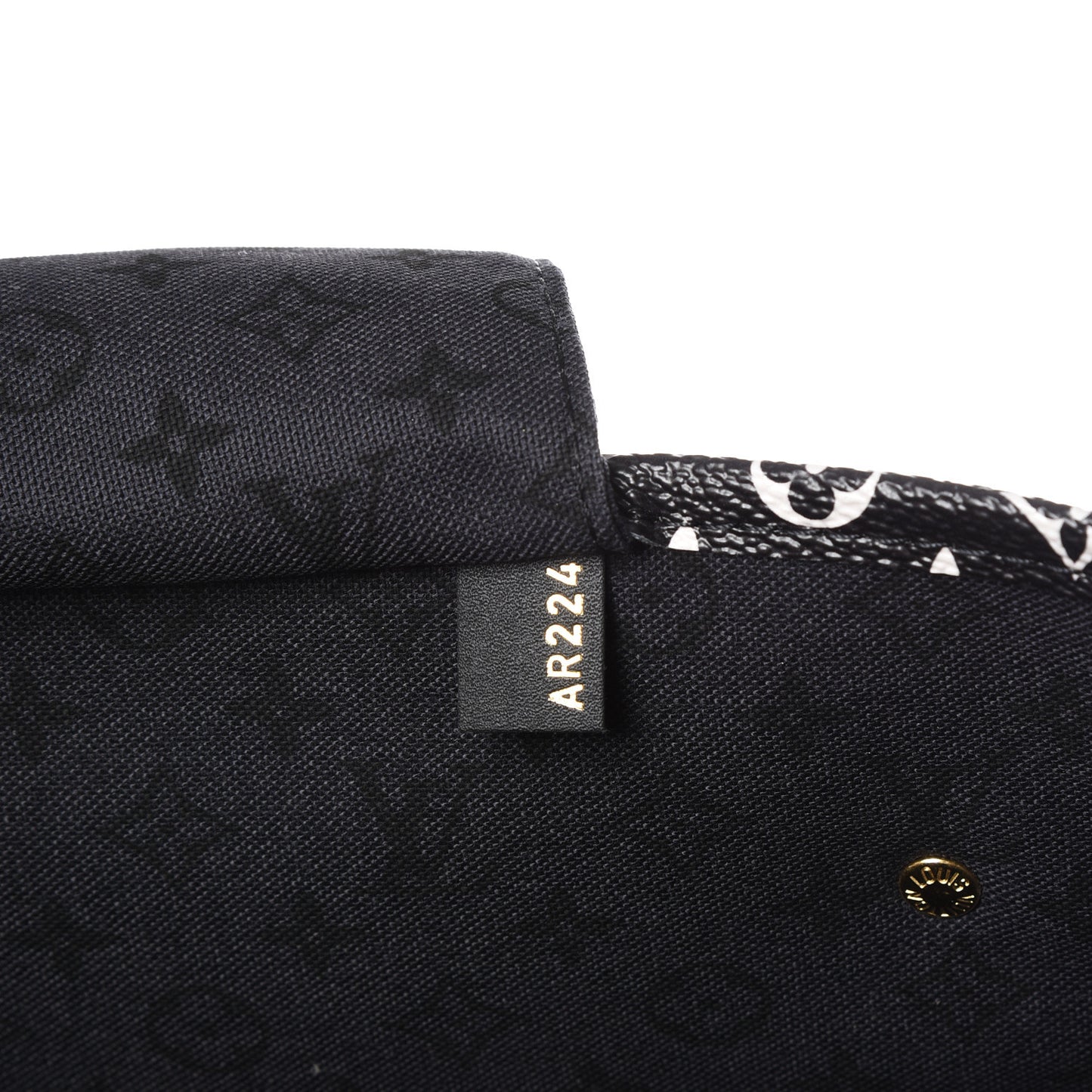 Monogram Giant Crafty Neverfull MM Creme Rouge Black