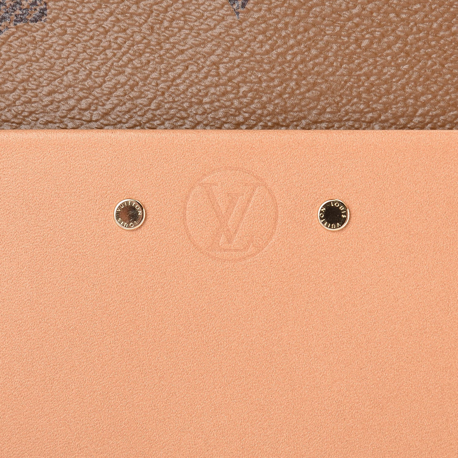 Louis Vuitton Reverse Monogram Giant Boite Chapeau Souple 7 of 10