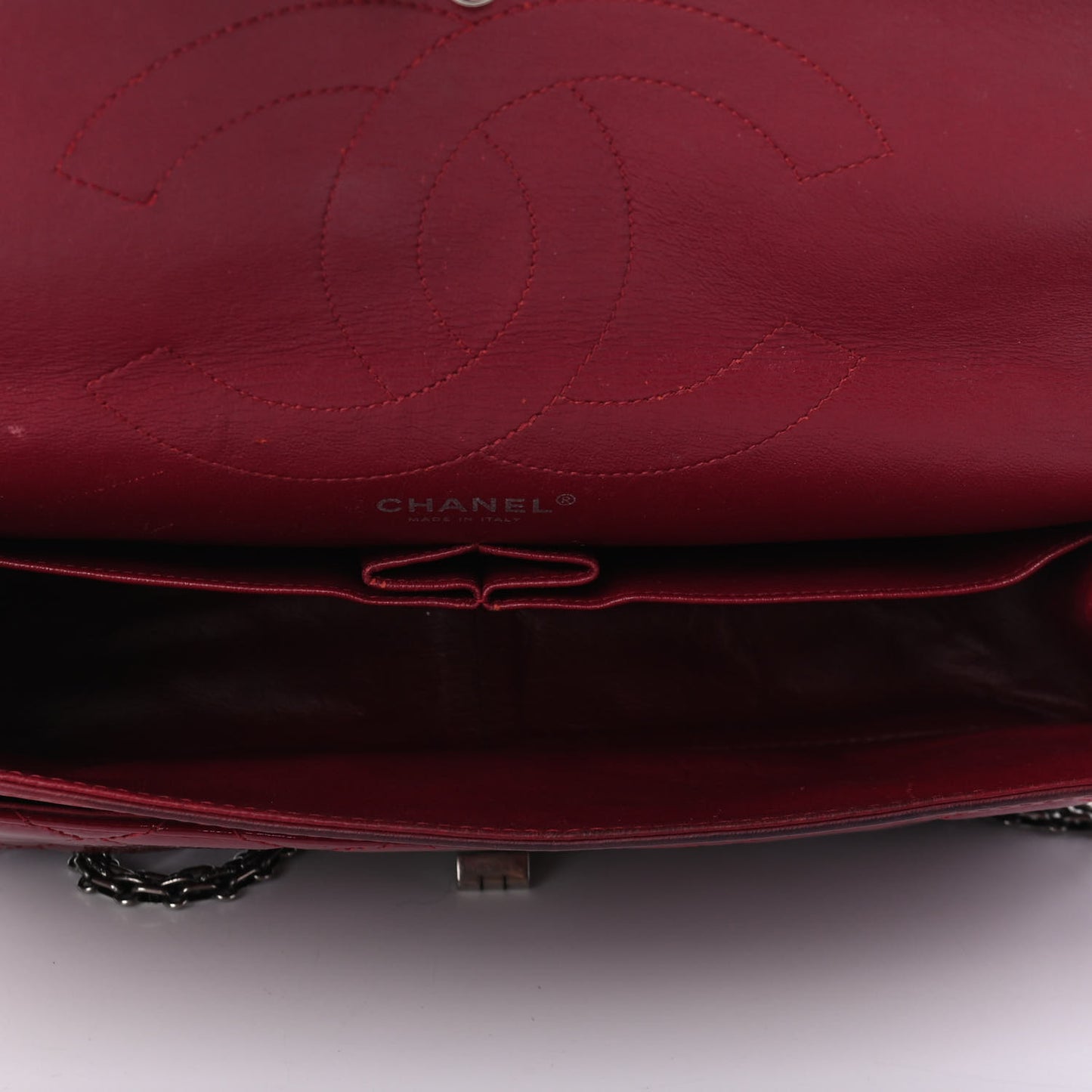 Distressed Patent Quilted 2.55 Reissue 227 Flap Red