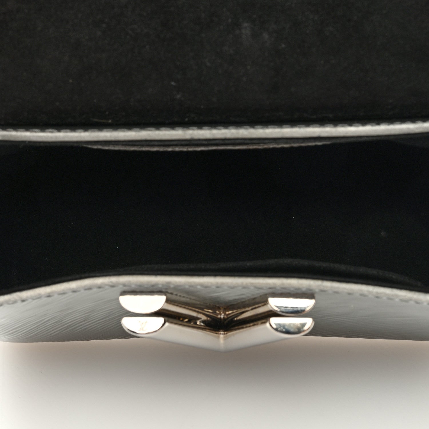 Louis Vuitton Epi Twist Shoulder Bag PM Argent 5 of 8