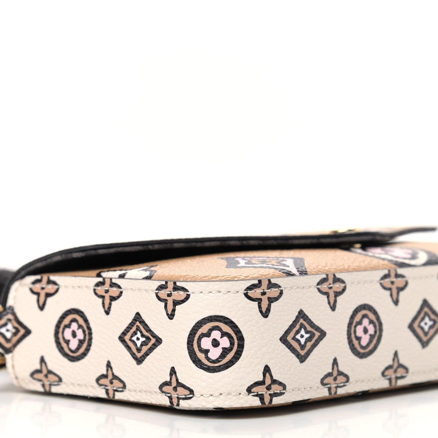 Monogram Wild At Heart Felicie Strap & Go Arizona Creme