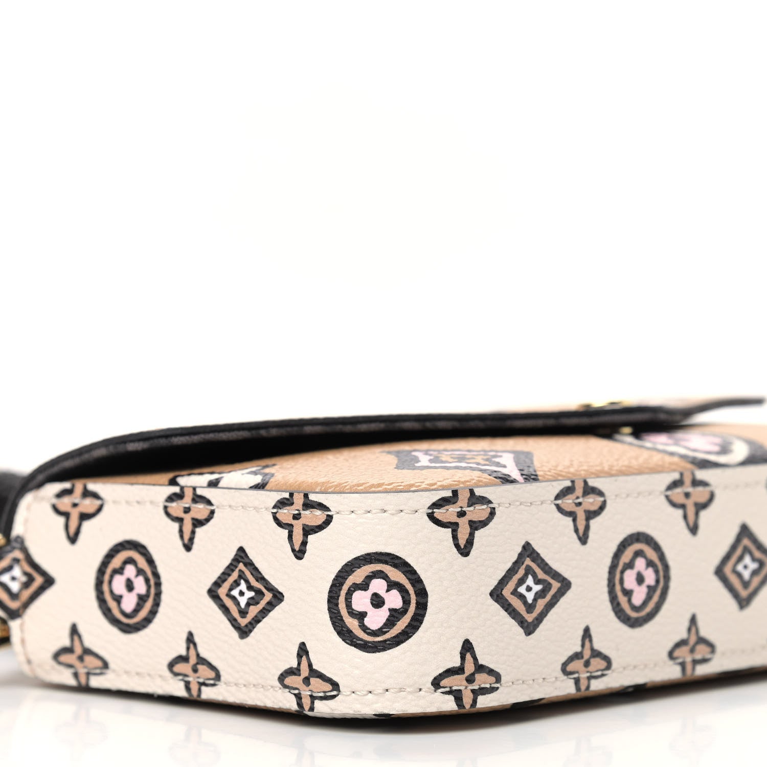 Louis Vuitton Monogram Wild At Heart Felicie Strap & Go Arizona Creme 7 of 8
