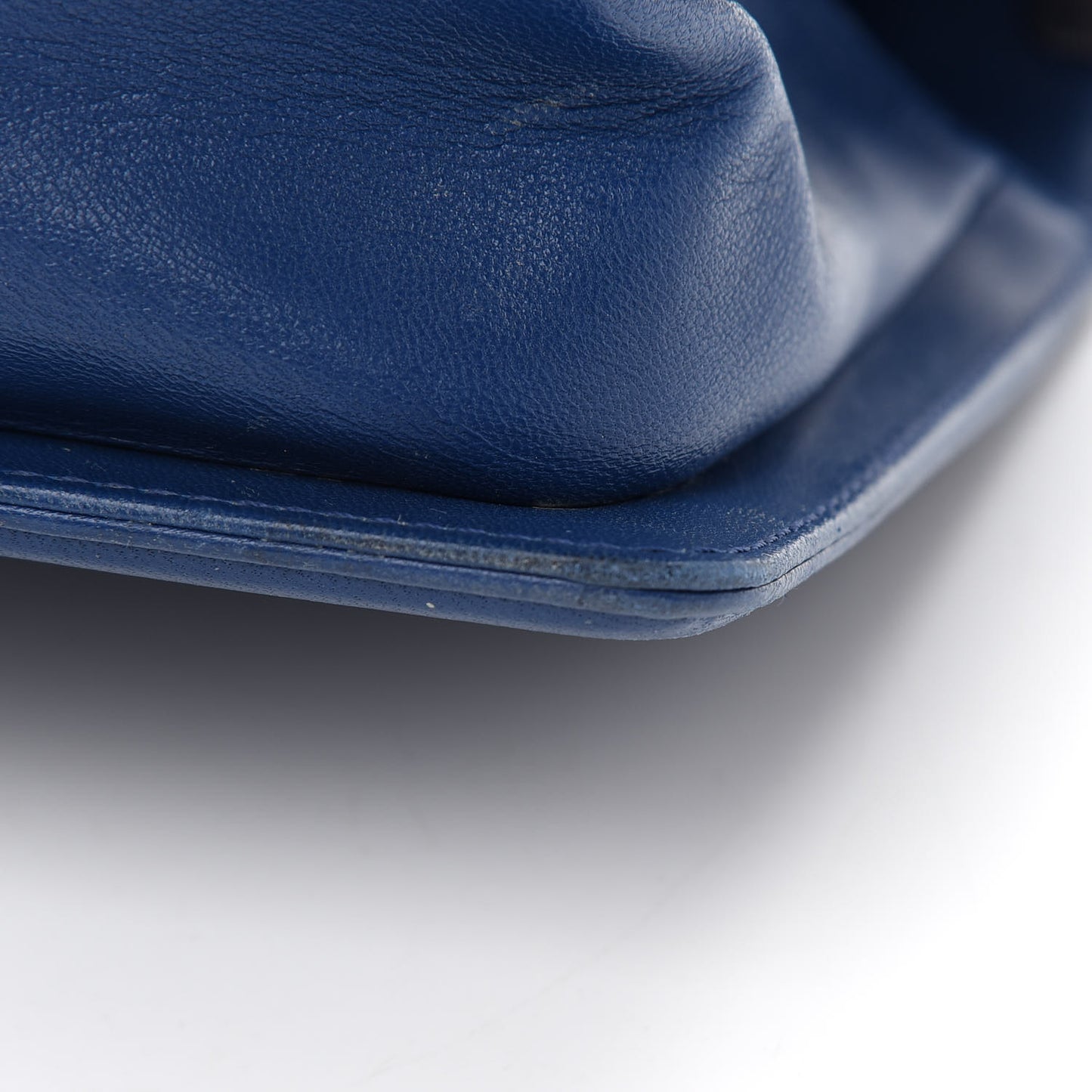 Lambskin Quilted Medium Boy Flap Blue