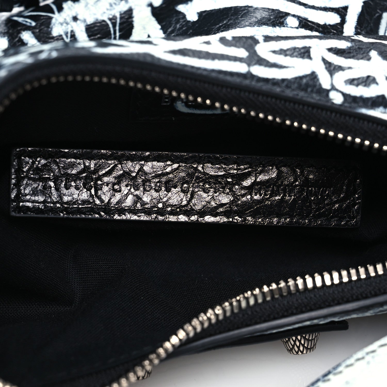 Balenciaga Agneau Arena Graffiti Le Cagole Shoulder Bag XS White Black 7 of 10