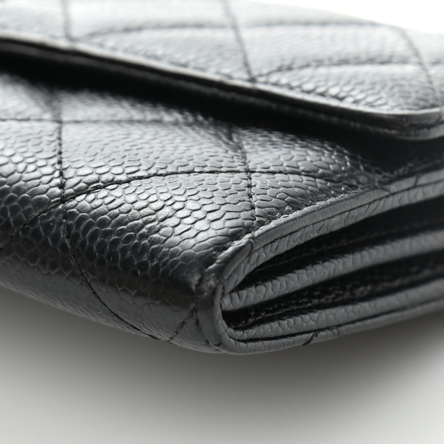 Caviar Quilted Large Gusset Flap Wallet Black