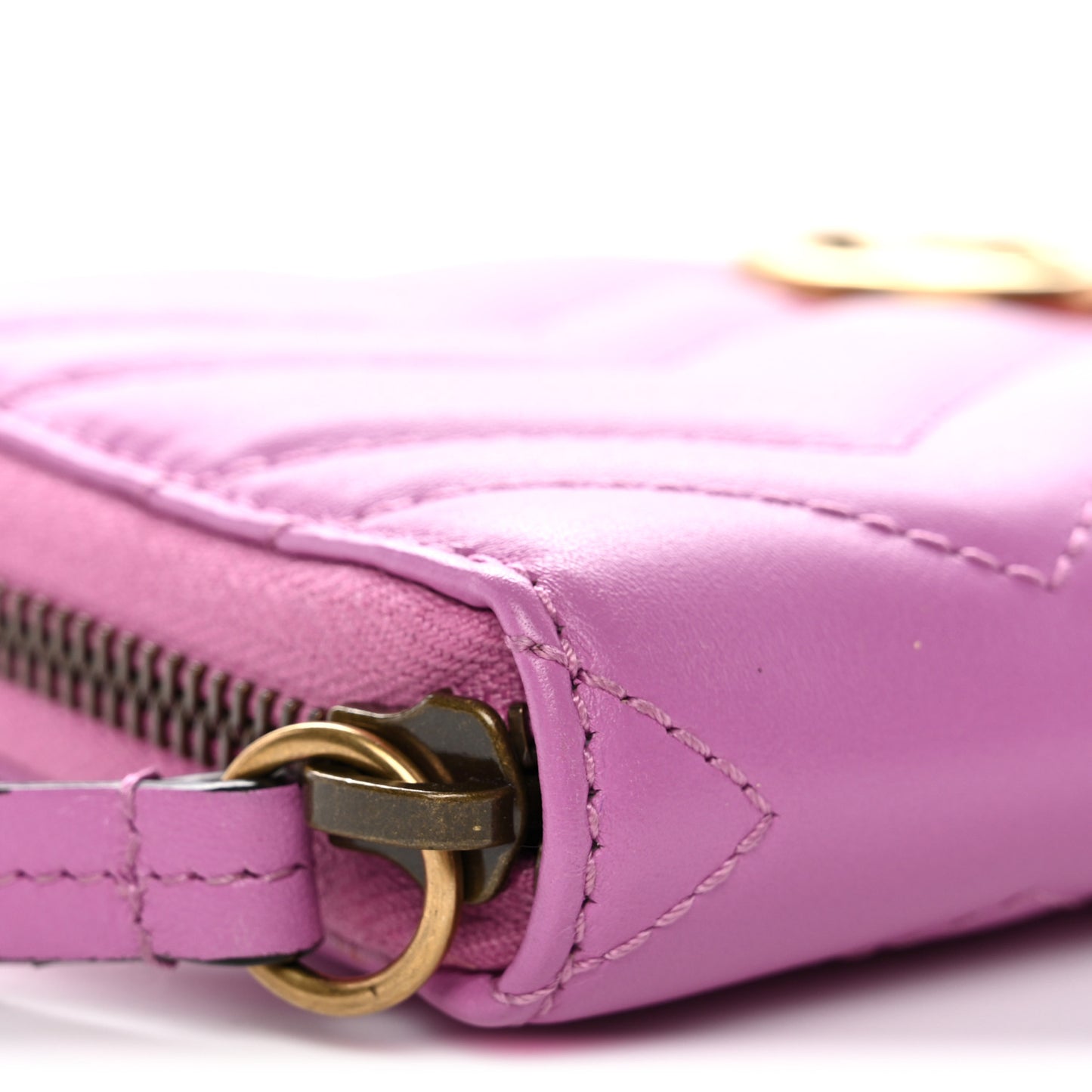 Calfskin Matelasse GG Marmont Zip Around Wallet Pink