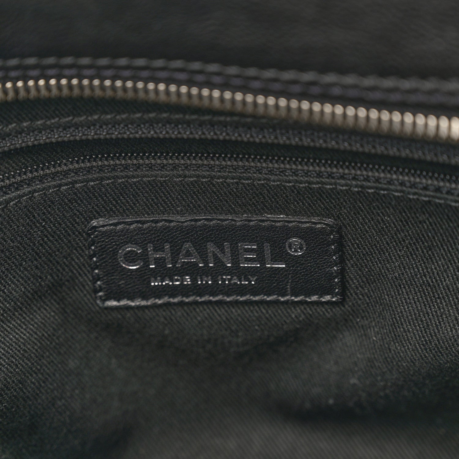 Chanel Calfskin Small Diamond Stitch Tote Black 6 of 10