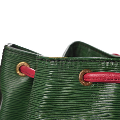Louis Vuitton Epi Noe Borneo Castillan Red 11 of 20