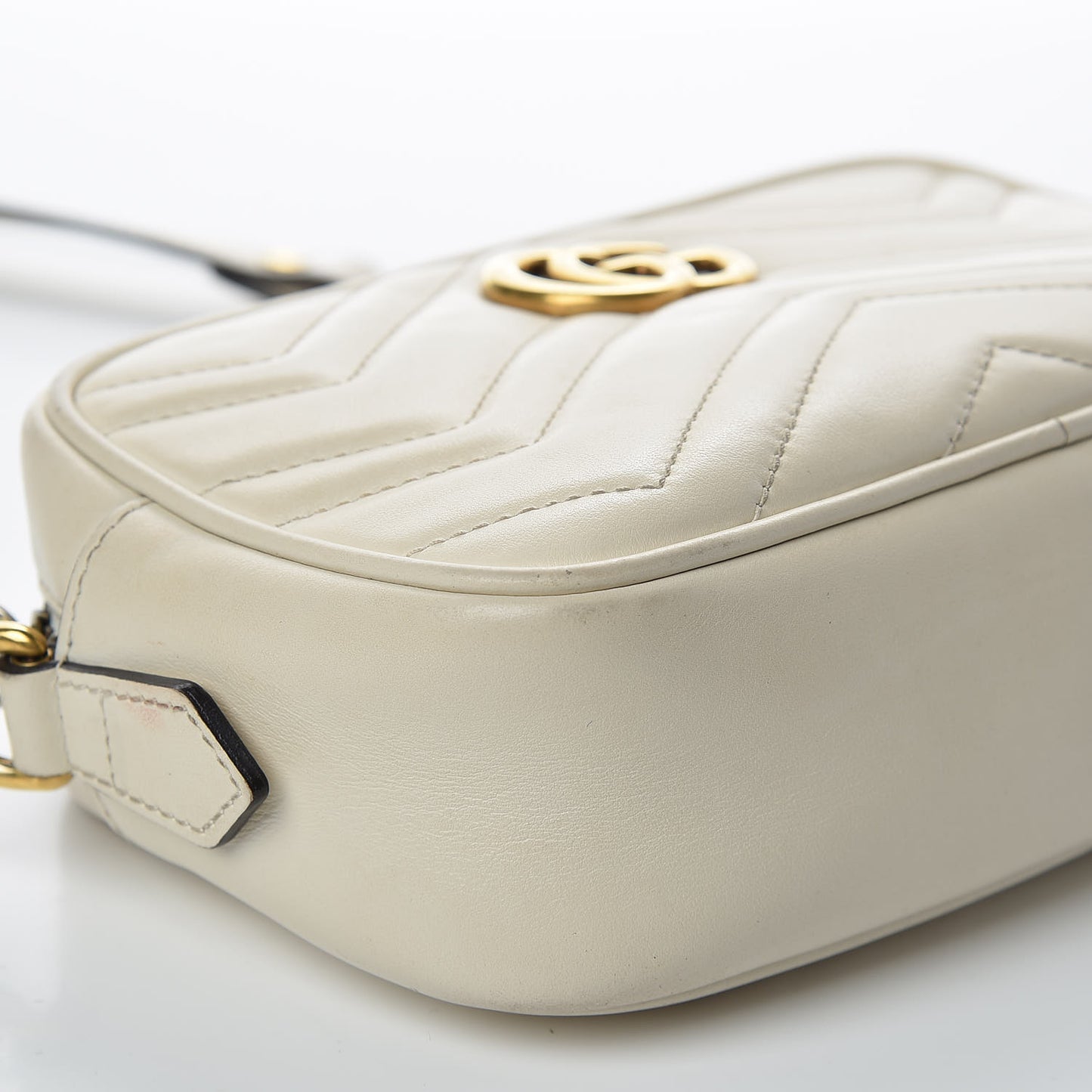 Calfskin Matelasse Mini GG Marmont Chain Shoulder Bag White