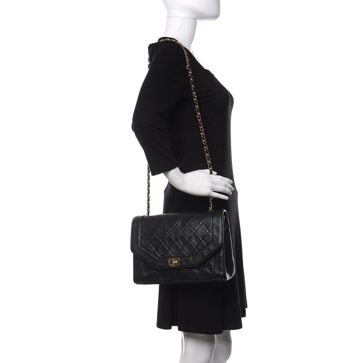 Lambskin Quilted Medium Single Flap Black