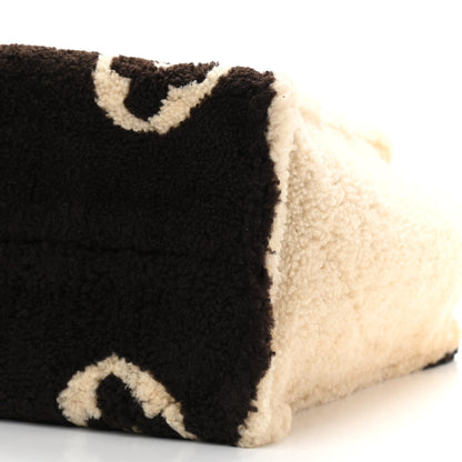 Louis Vuitton Shearling Monogram Giant Teddy Onthego GM Black White 11 of 11