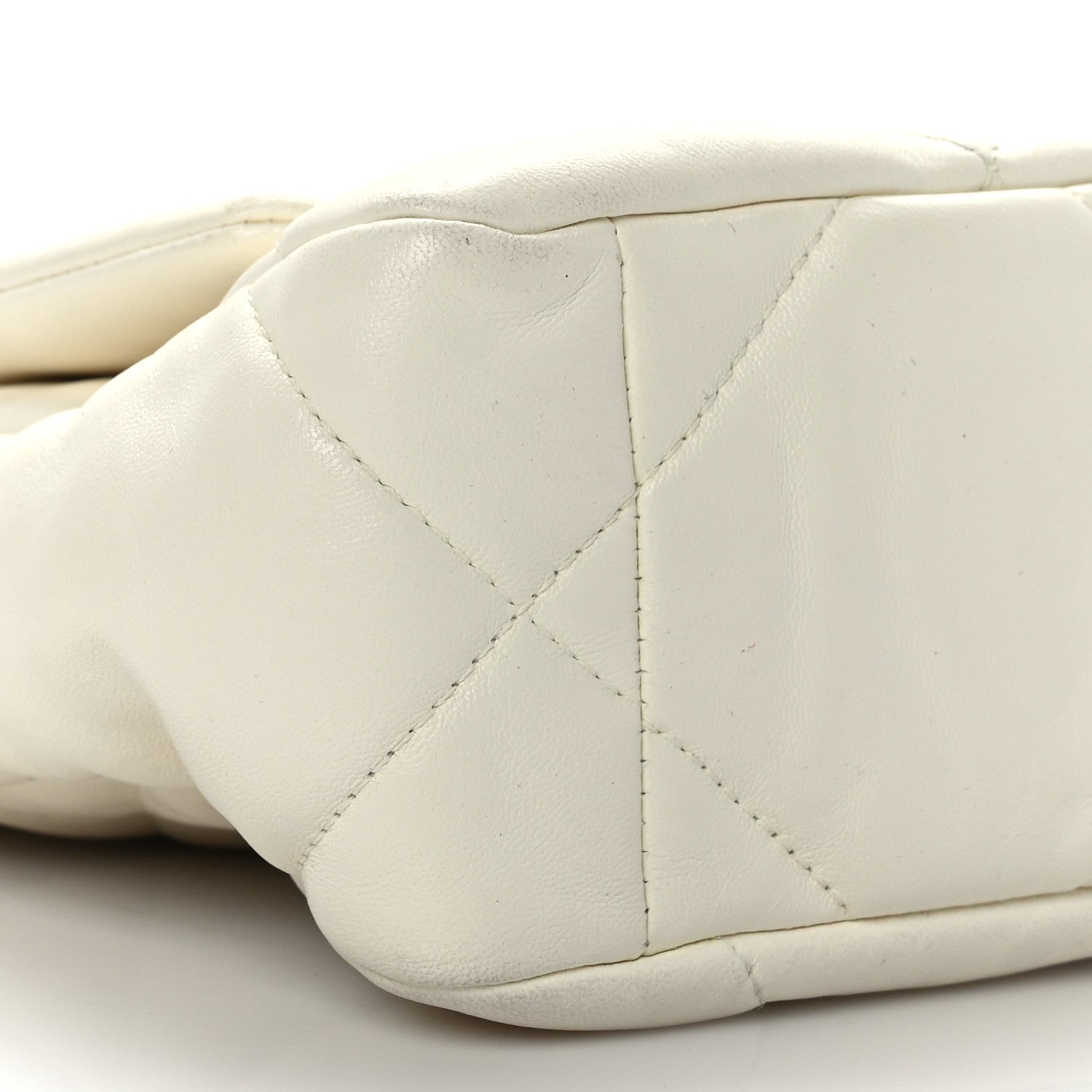 Chanel Goatskin Quilted Medium Chanel 19 Flap White 7 of 8
