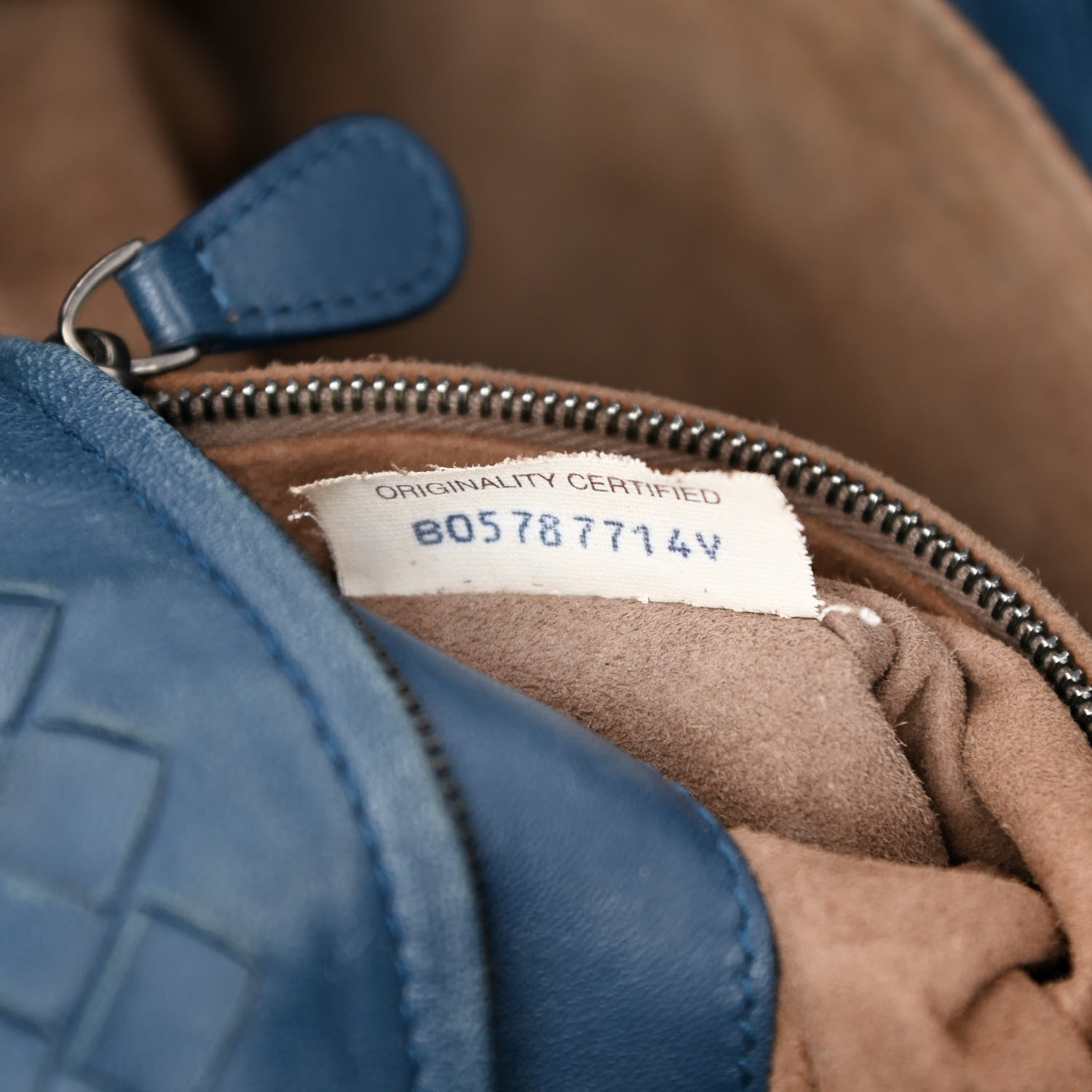Bottega Veneta Nappa Intrecciato Medium Garda Bag Blue 6 of 8