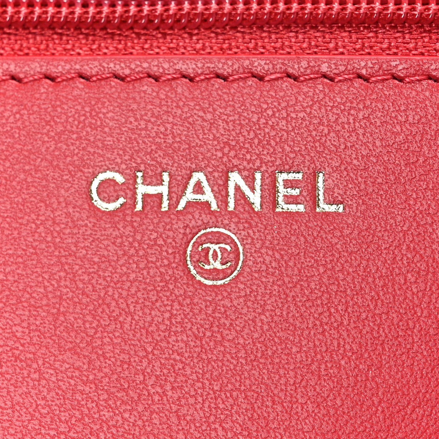 Caviar Quilted Boy Wallet On Chain WOC Red