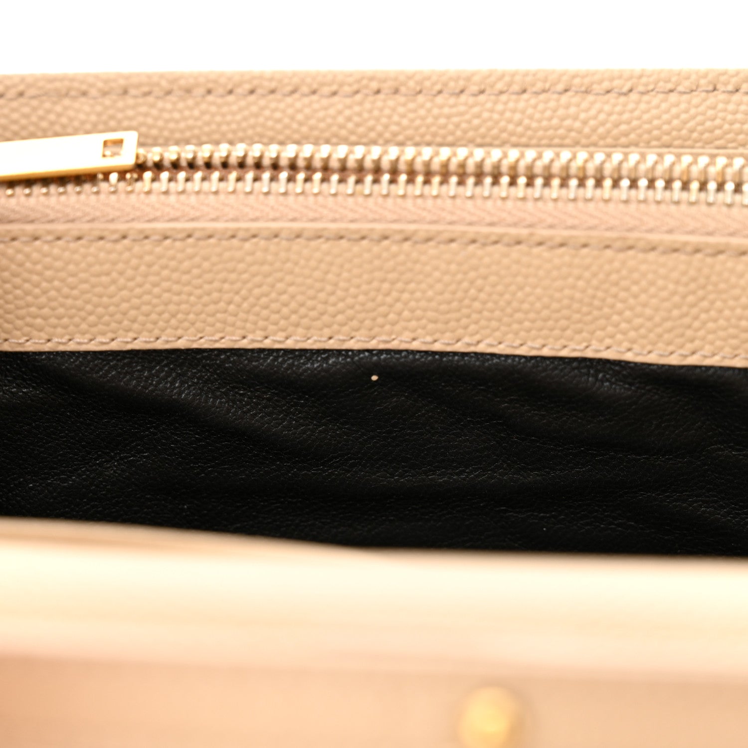 Saint Laurent Grain De Poudre Matelasse Chevron Monogram Chain Wallet Deep Beige 11 of 20