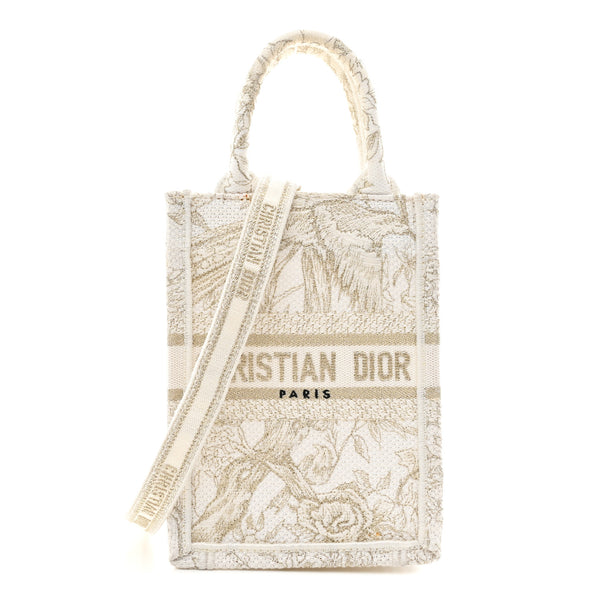 バッグ christianDior aae37a78bf6776d6ce15de908dc39f