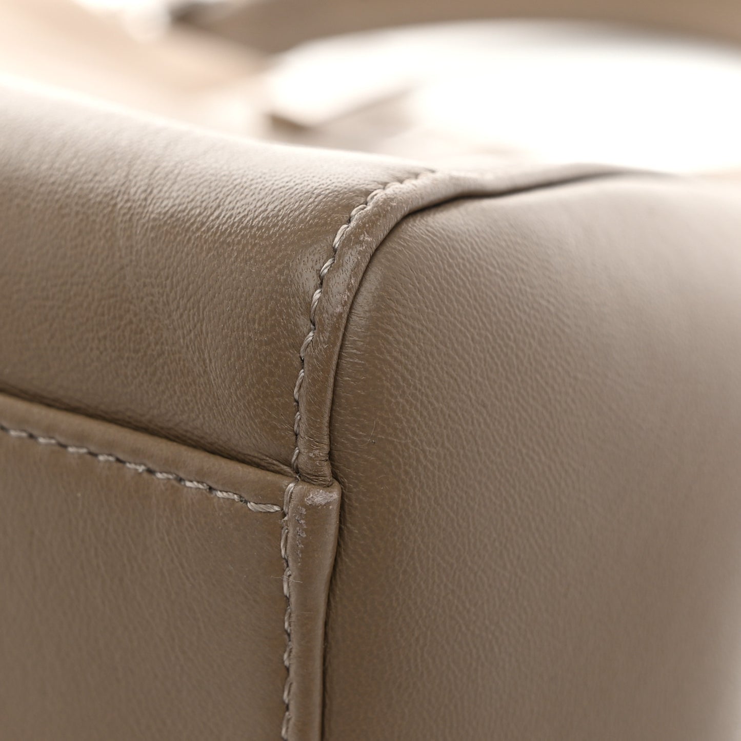 Nappa Mini Peekaboo Iconic Satchel Tortora