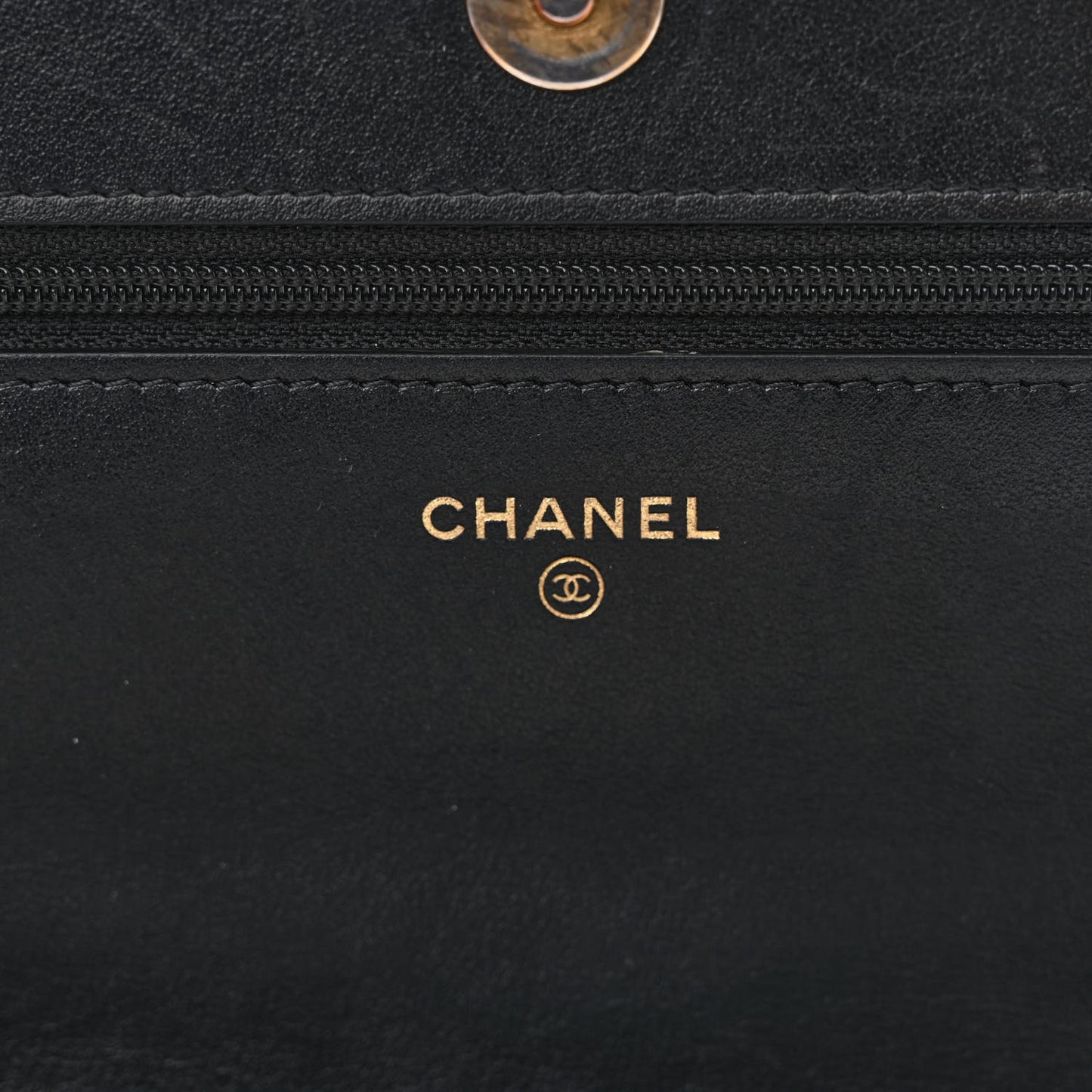 Caviar Quilted Boy Wallet On Chain WOC Black