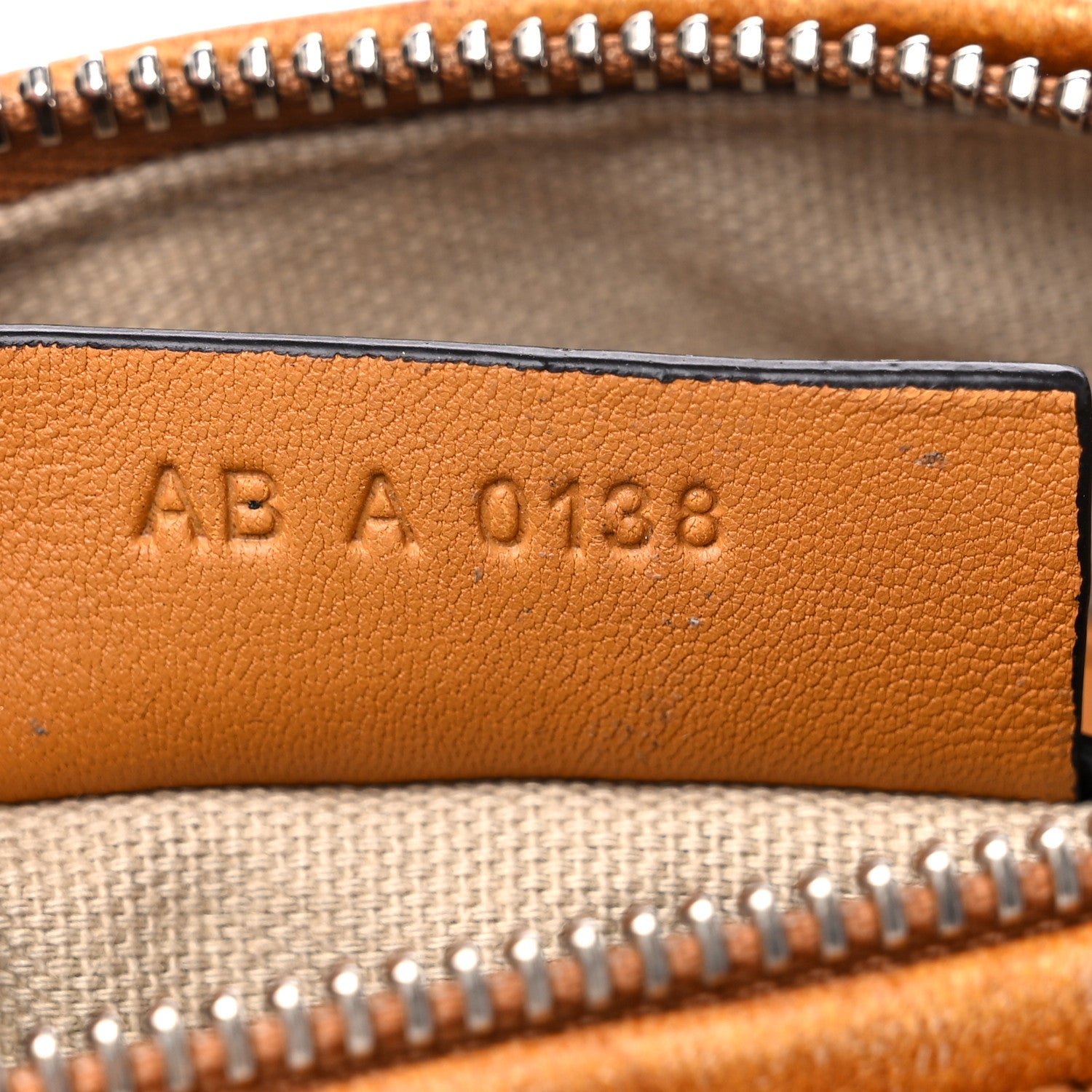 Givenchy Tumbled Sheepskin Mini Pandora Cigare 7 of 17