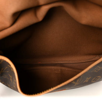 Louis Vuitton Monogram Saumur 30 5 of 15