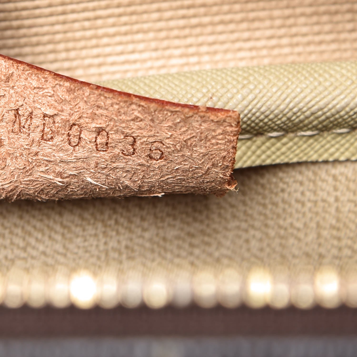 Louis Vuitton Monogram Deauville 7 of 9
