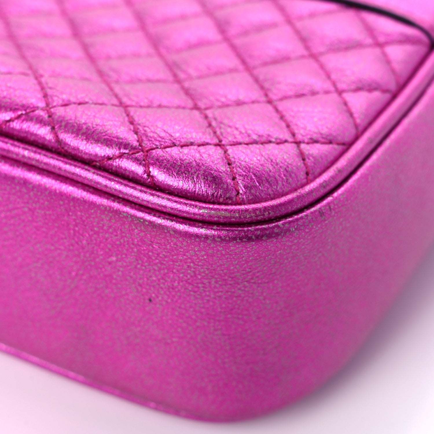 Gucci Laminated Nappa Trapuntata Small Zumi Shoulder Bag Fuxia 9 of 11