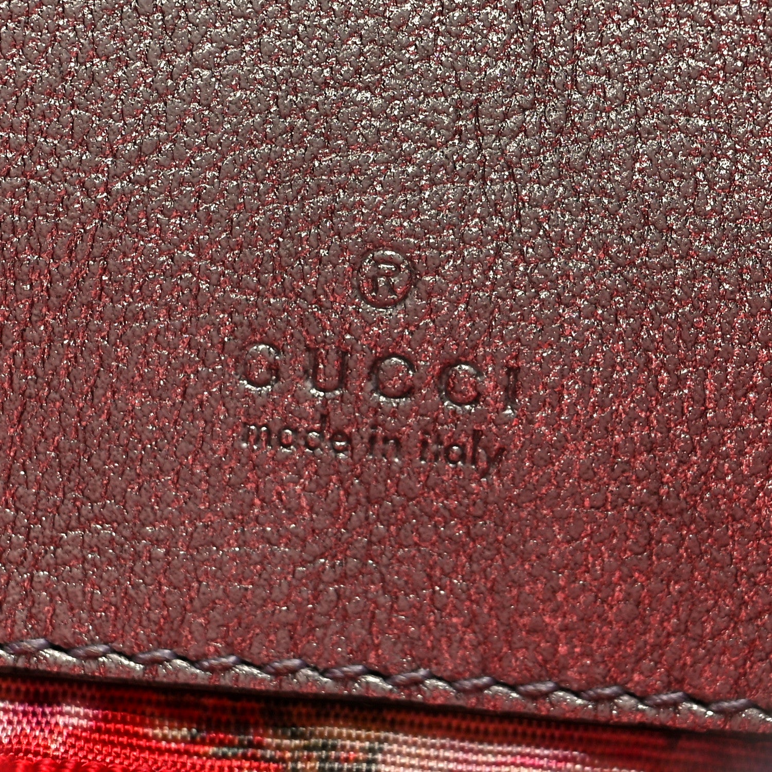 Gucci Laminated Nappa Trapuntata Zumi iPhone Case Rosso Marine Argento 5 of 9