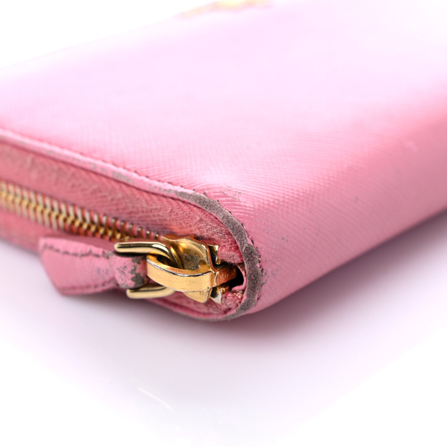 Saffiano Metal Zip Around Wallet Geranio