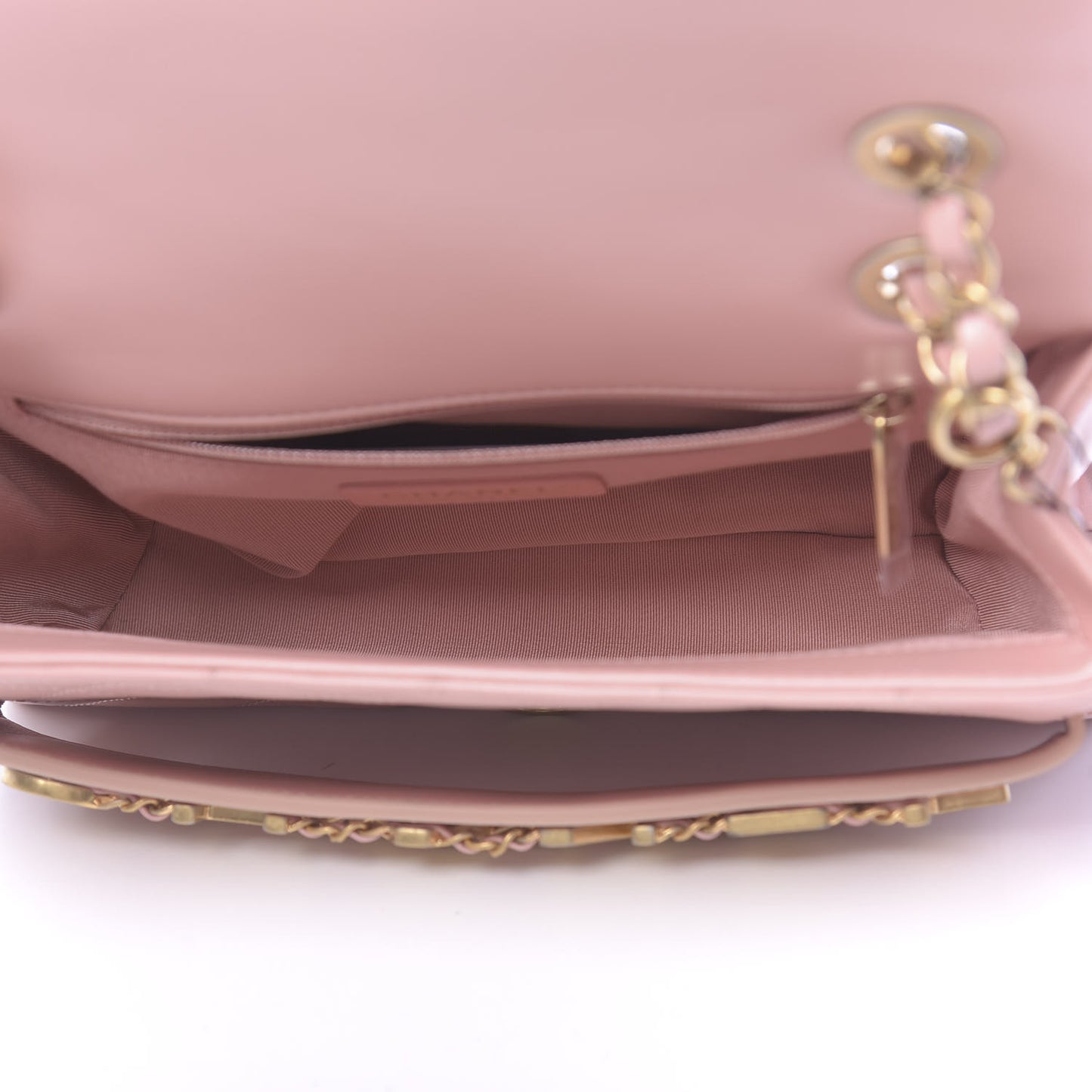 Calfskin Quilted Enchained Flap Light Pink