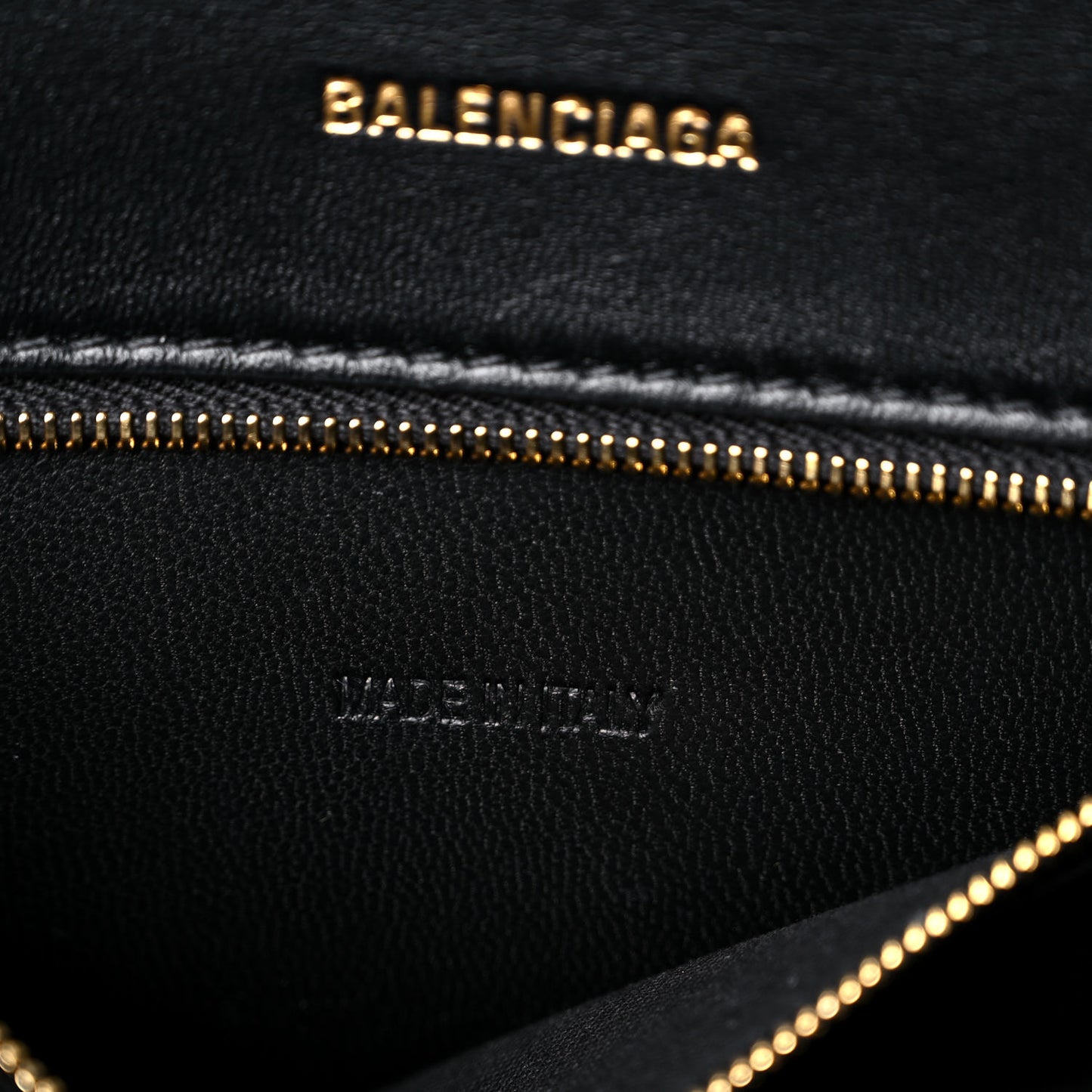 Shiny Box Calfskin Small Hourglass Top Handle Bag Black
