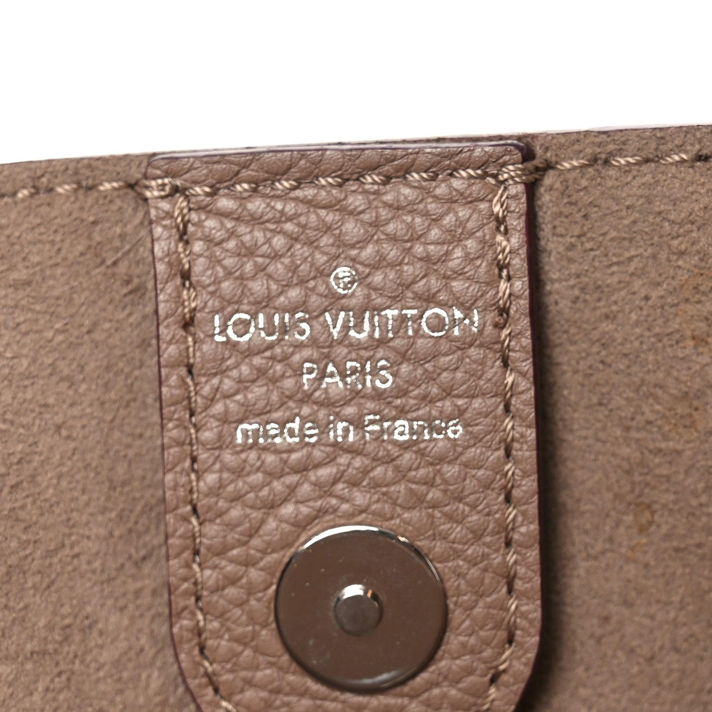 Calfskin Lockmeto Taupe Glace