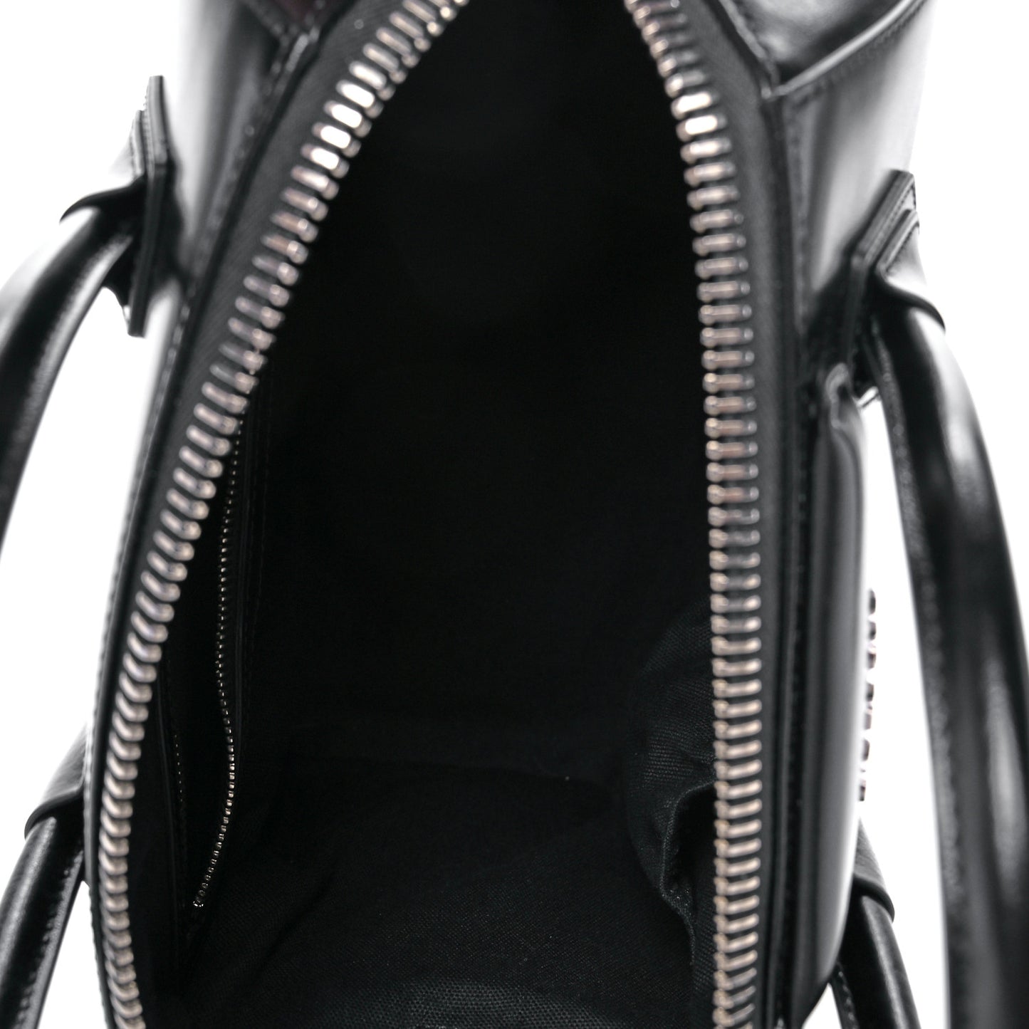 Shiny Lord Calfskin Small Antigona Black