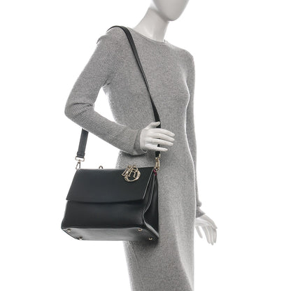 Christian Dior Bullcalf Medium Be Dior Flap Black Fraise 2 of 7