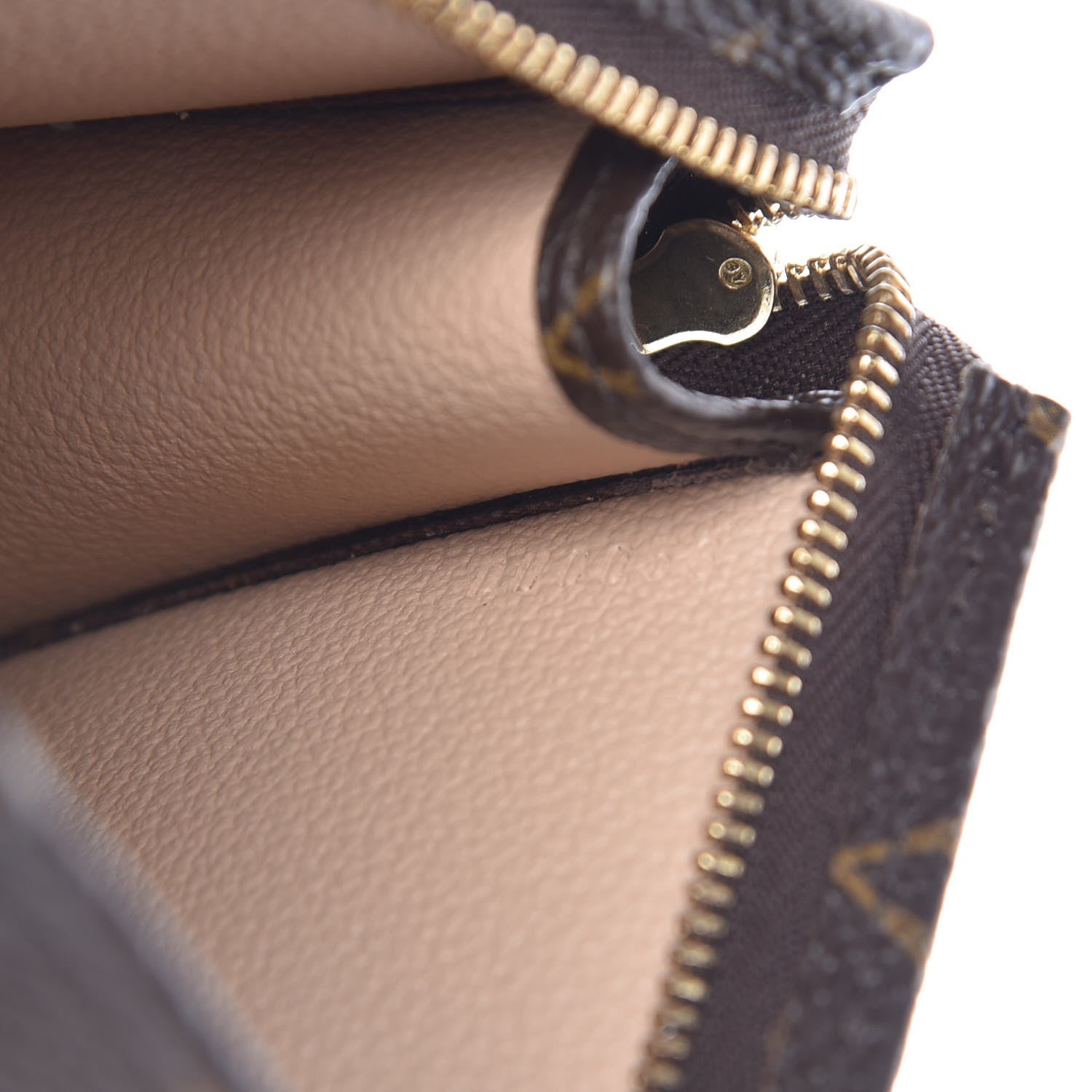 Louis Vuitton Monogram Toiletry Pouch 15 7 of 7