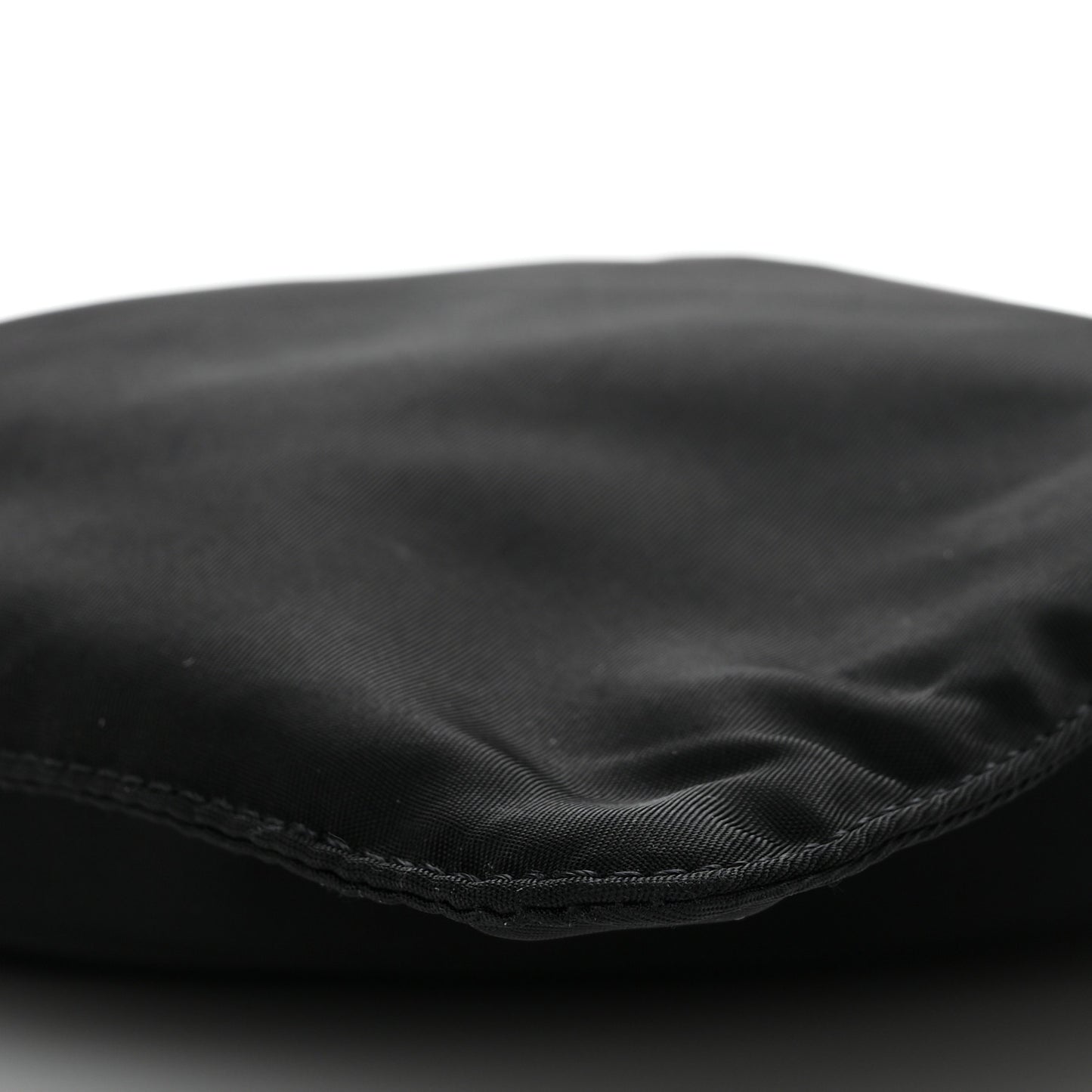 Nylon Flat Messenger Bag Black