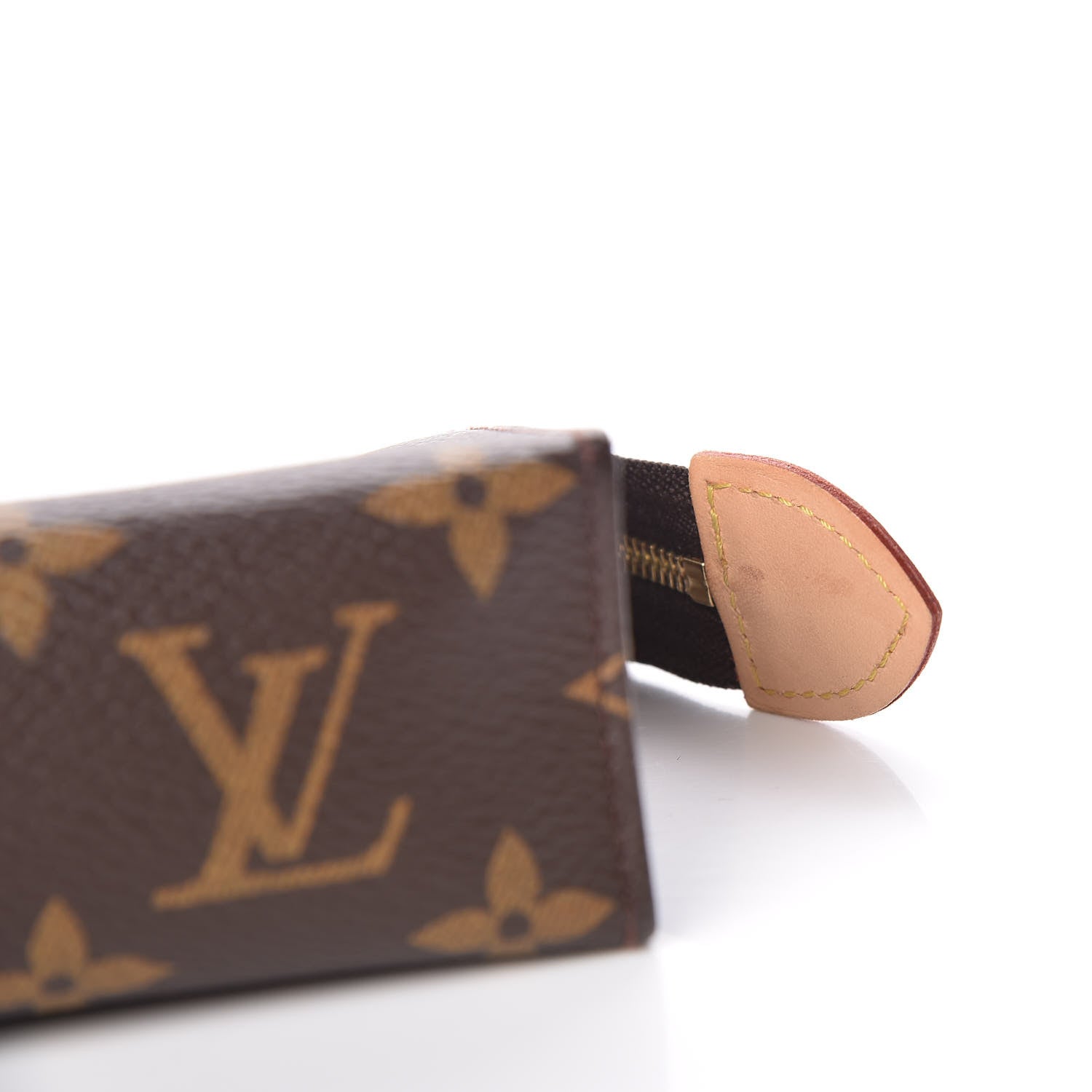Louis Vuitton Monogram Toiletry Pouch 15 10 of 11