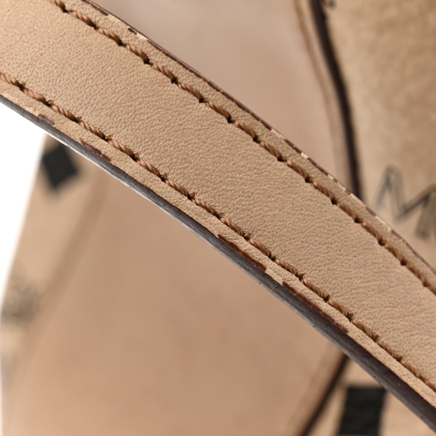 Visetos Drawstring Bucket Bag Beige