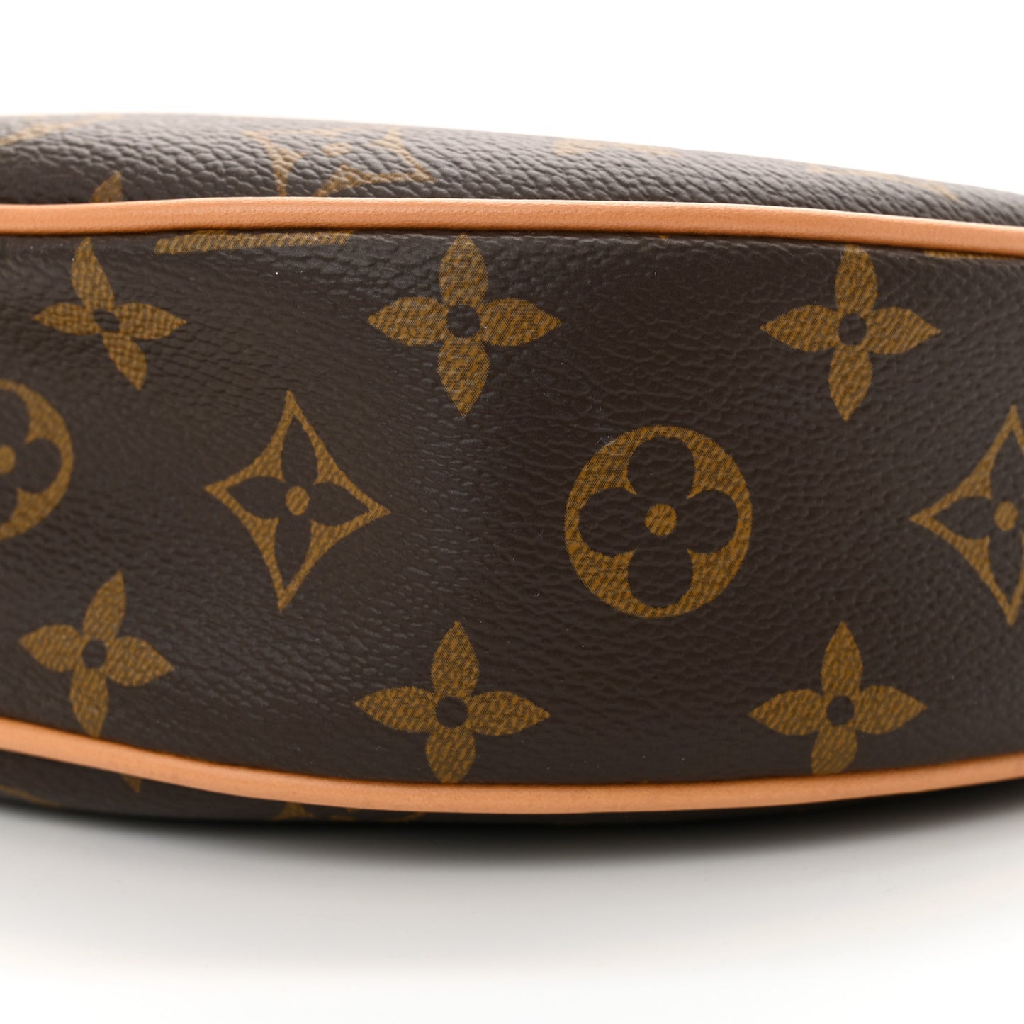 Monogram Loop