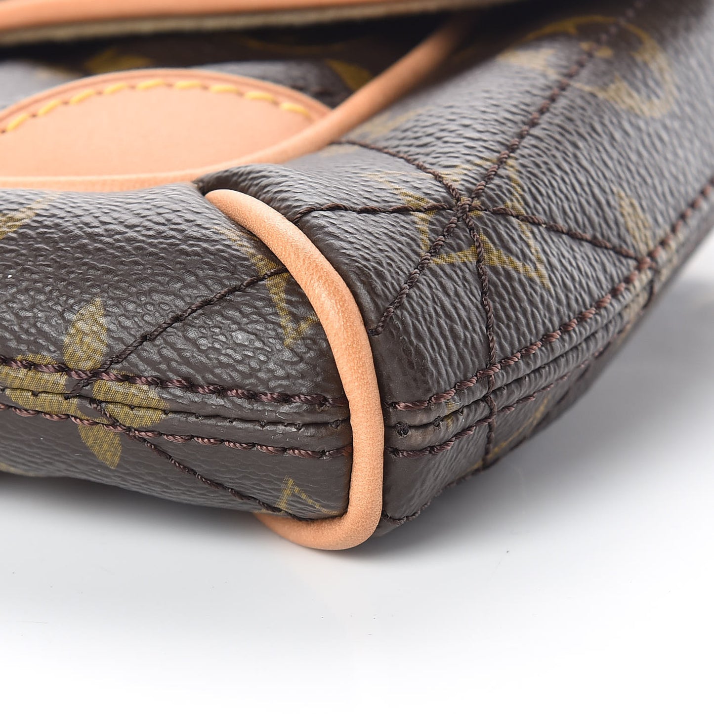 Monogram Etoile Clutch