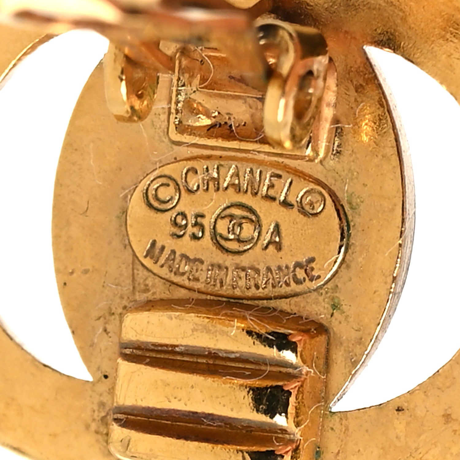 Chanel Metal CC Turnlock Clip On Earrings Gold 4 of 4