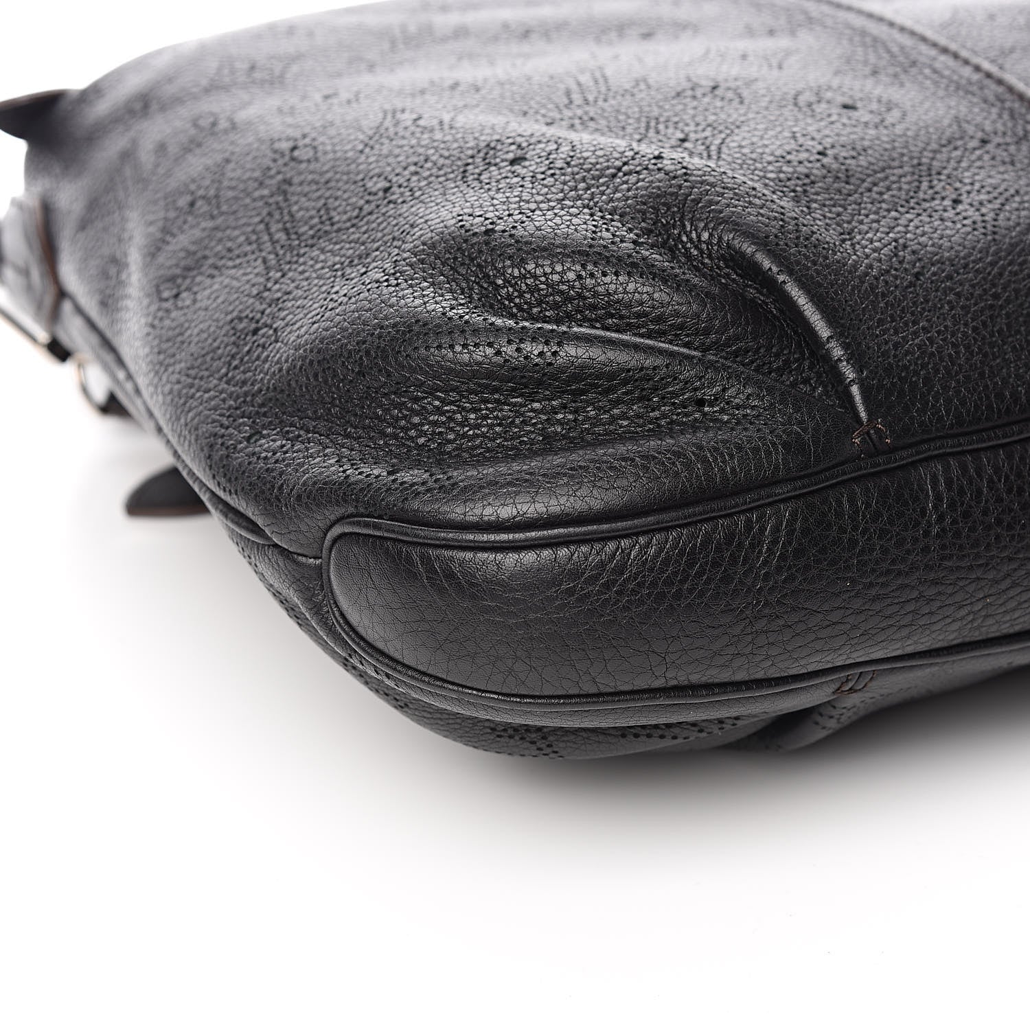 Louis Vuitton Mahina Selene MM Black 9 of 13
