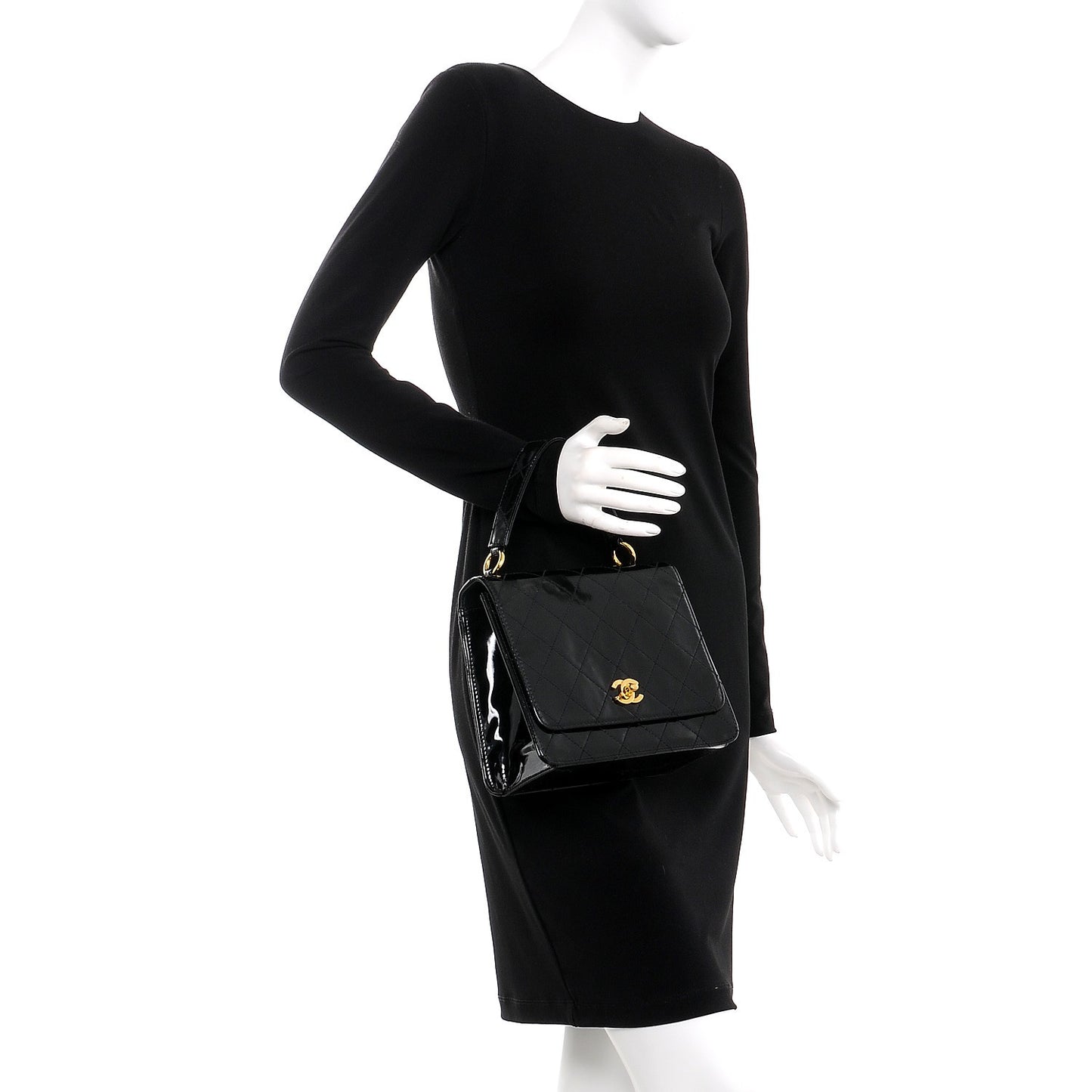 Patent Medium Kelly Flap Black