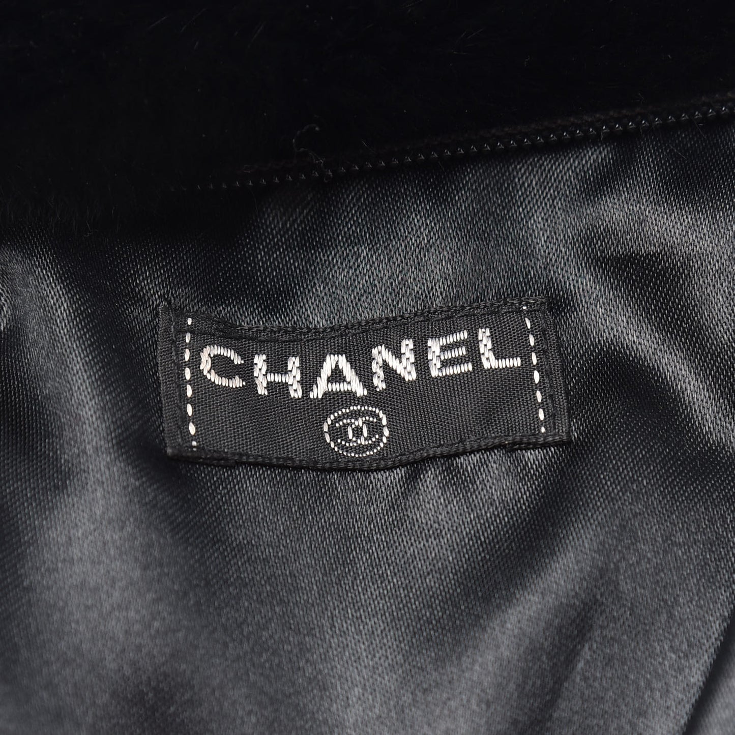 Lapin Rabbit Fur CC Muff Black White