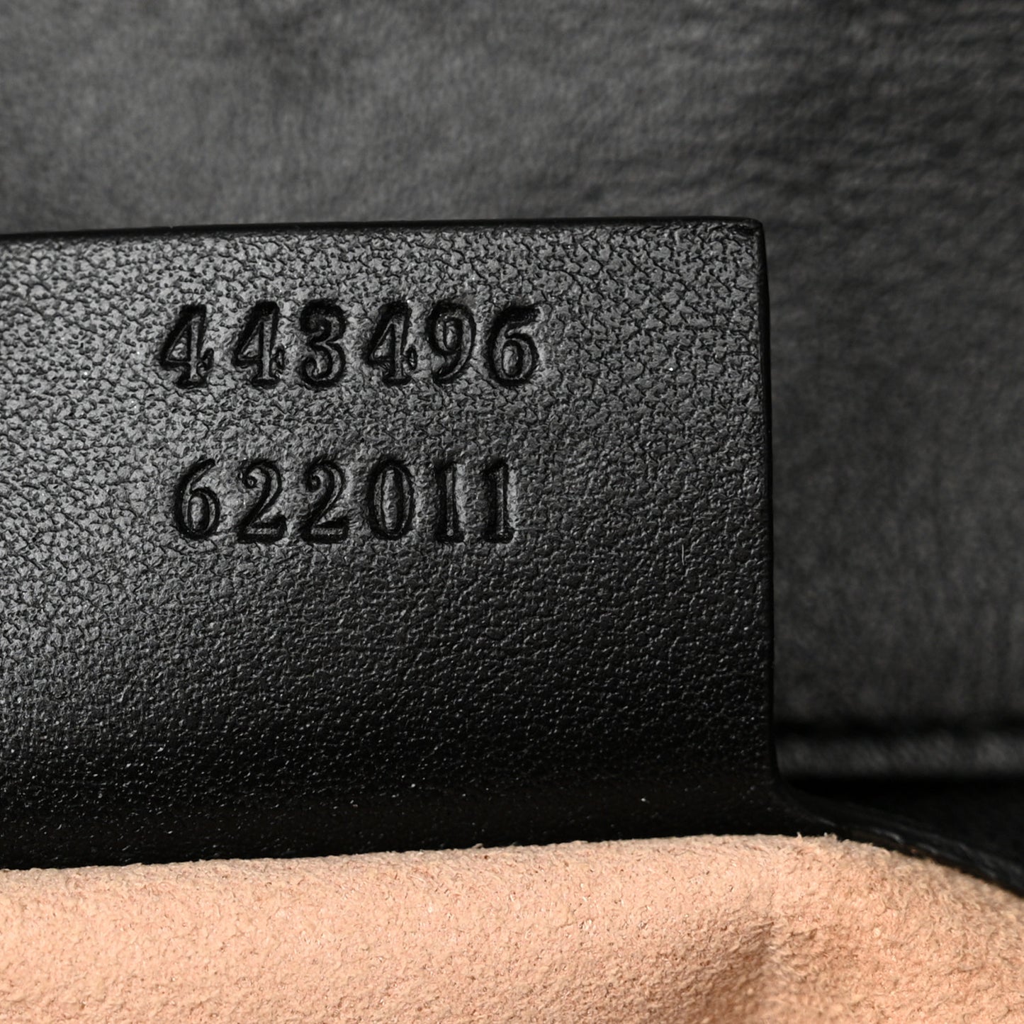 Calfskin Matelasse Medium GG Marmont Shoulder Bag Black
