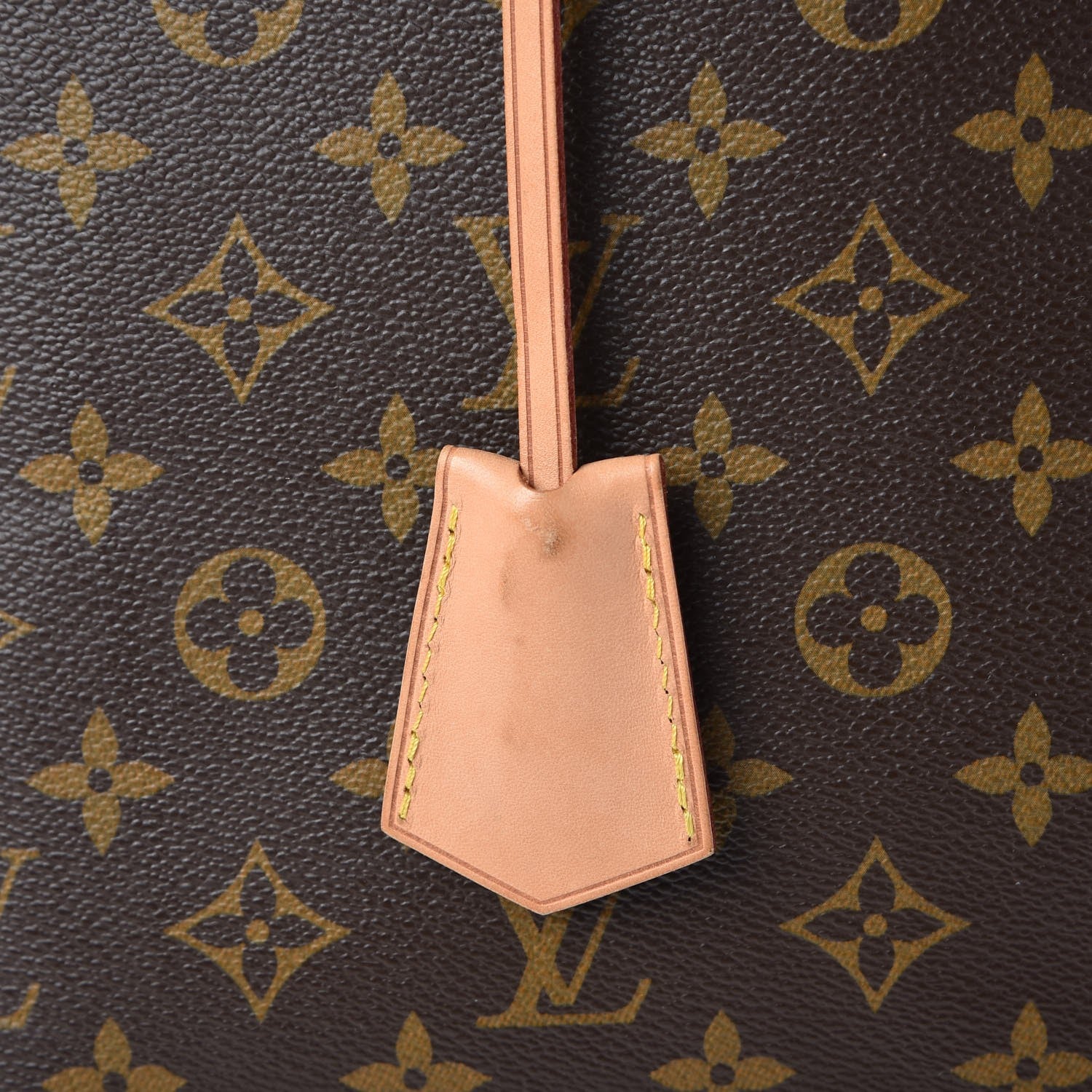 Louis Vuitton Monogram Alma GM 9 of 13