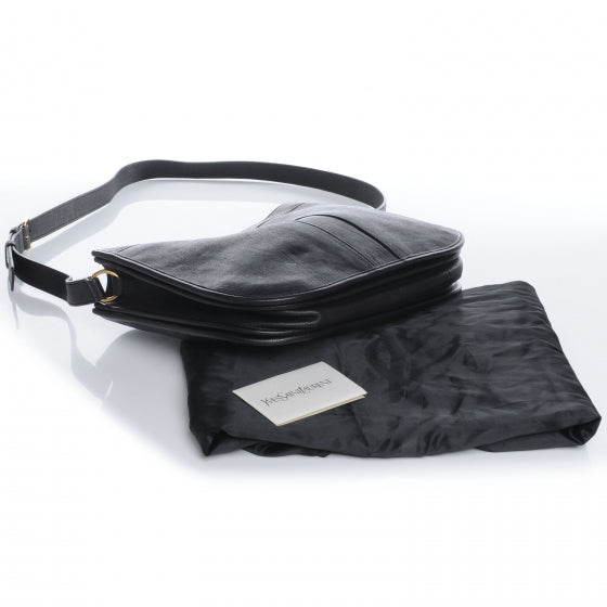 Leather Medium Cabas Chyc Shoulder Bag Black