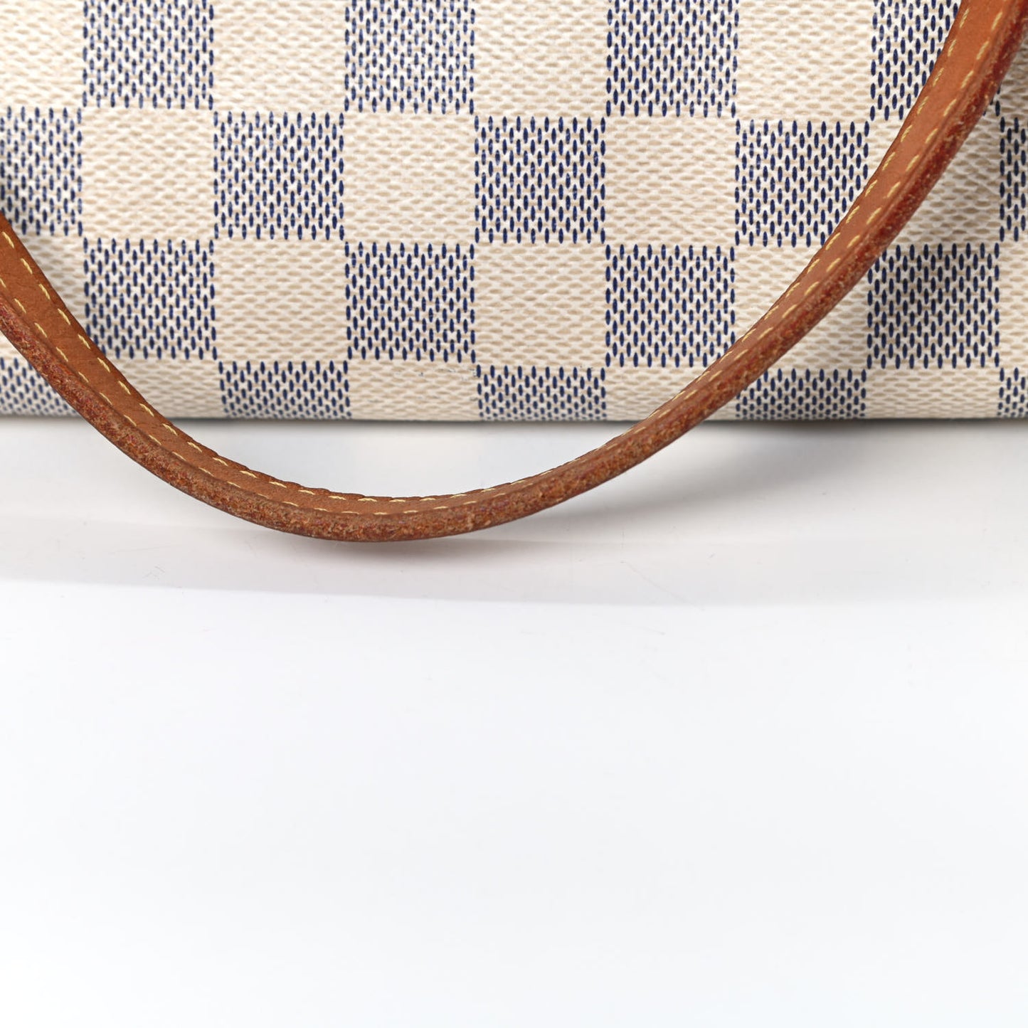 Damier Azur Totally MM