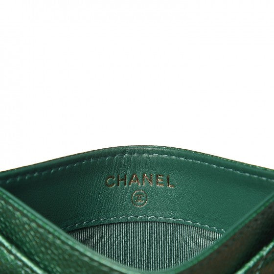 Metallic Caviar Quilted Card Holder Green