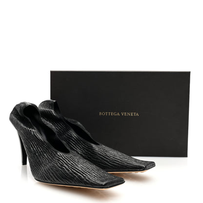 Bottega Veneta Crunch Calfskin Sharpei Pumps 41 Black 8 of 8