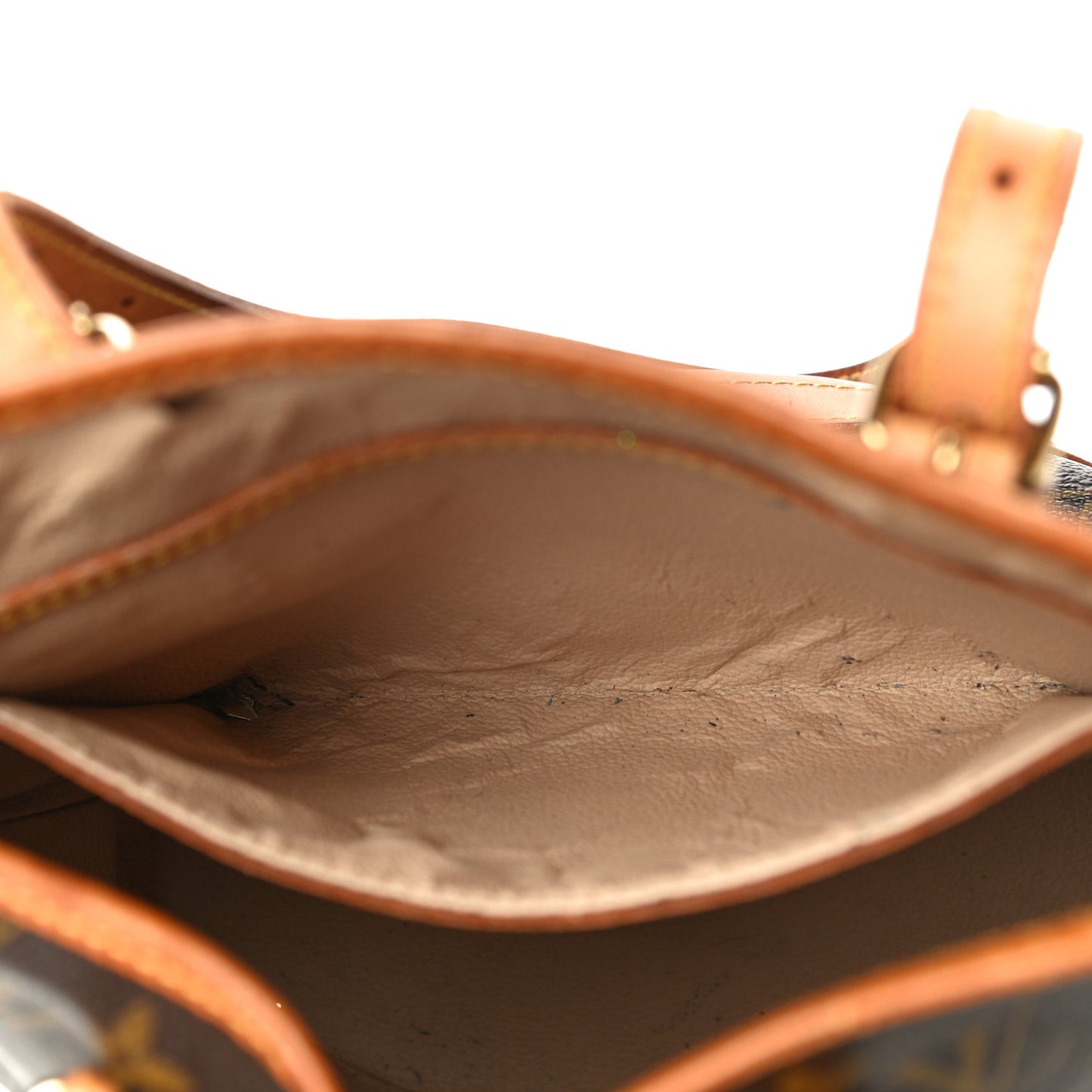 Monogram Petit Bucket 23